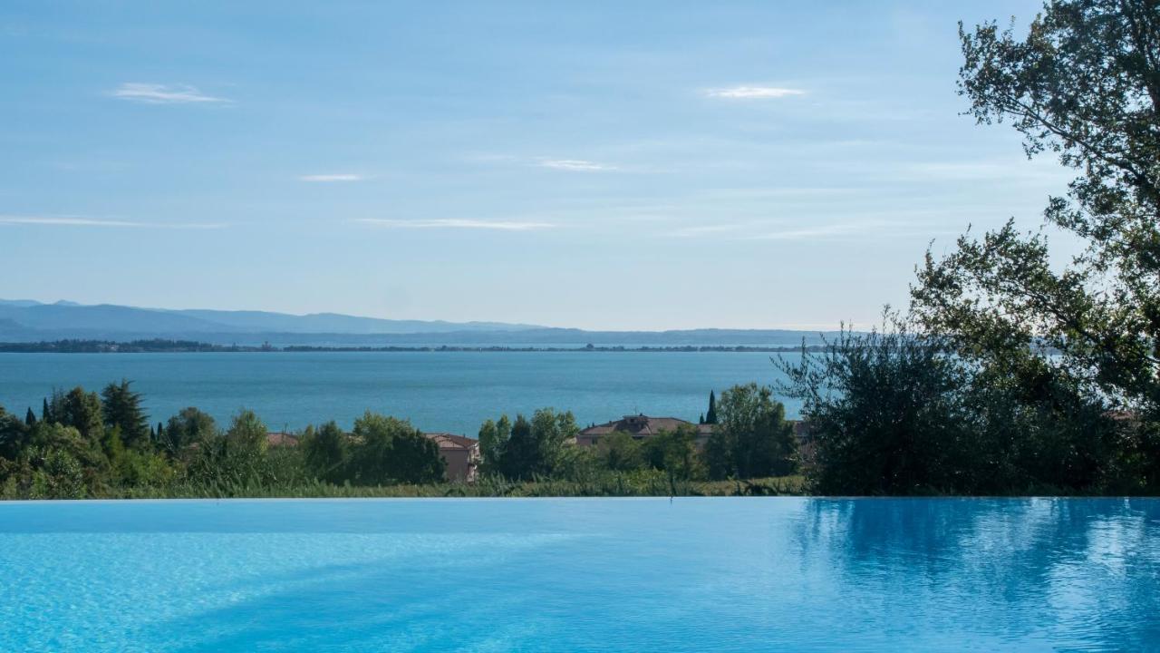 Castello Belvedere Apartments Десенцано дел Гарда Екстериор снимка